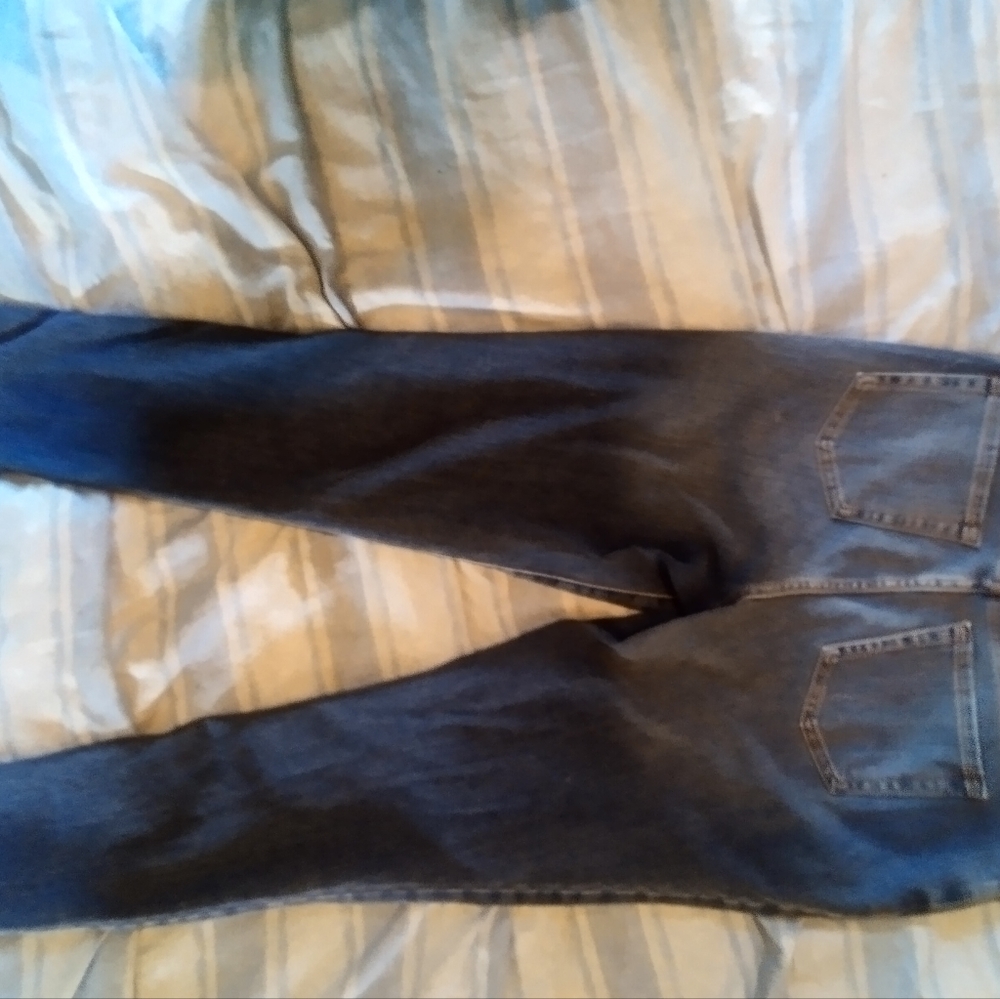 Time and Tru blue jeans size small color is blue